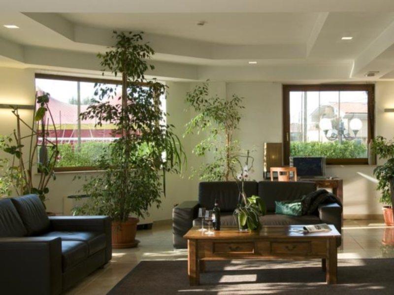 Hotel Excel Roma Ciampino 4*